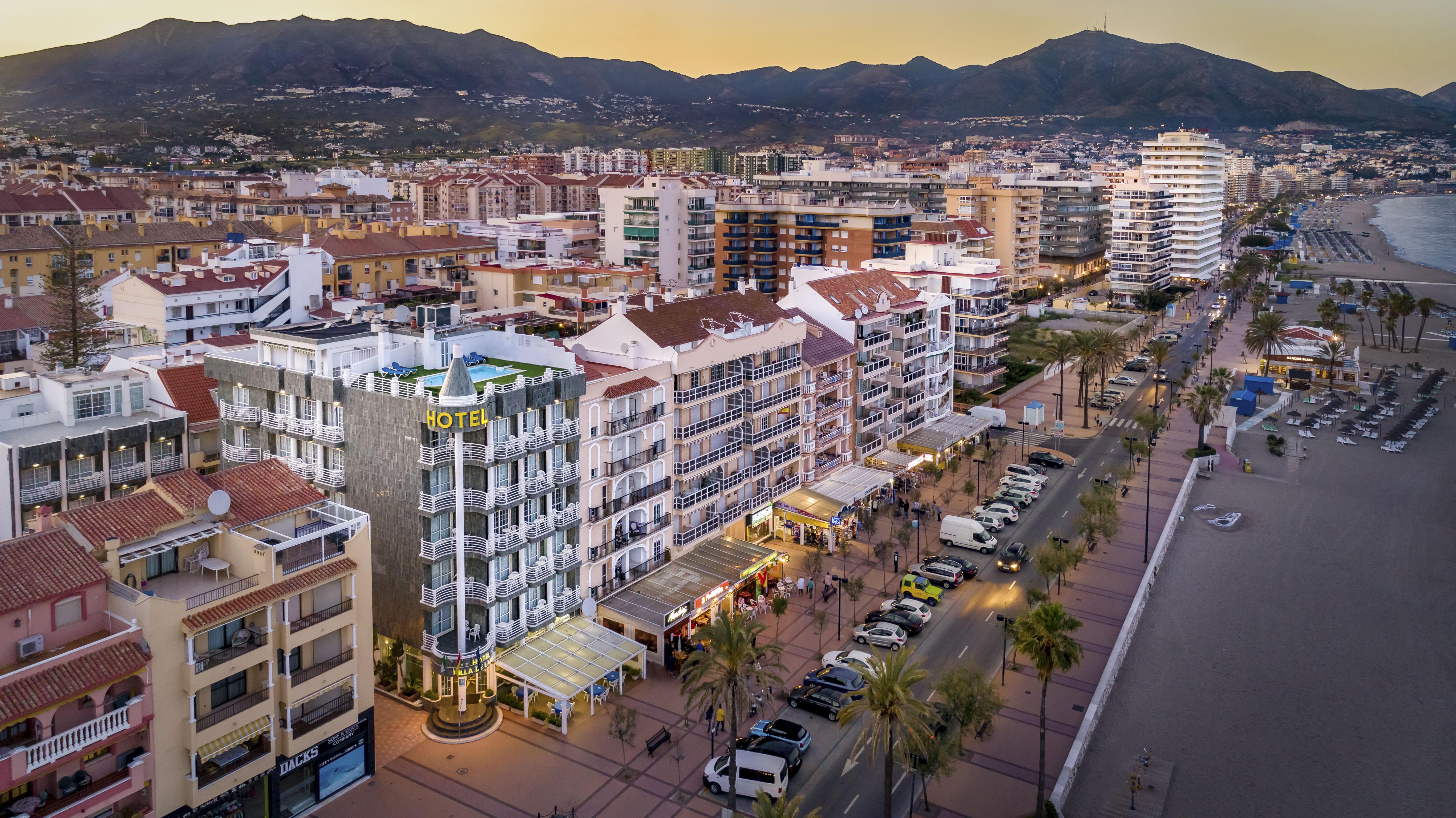 Hotel Villa De Laredo Fuengirola Dış mekan fotoğraf