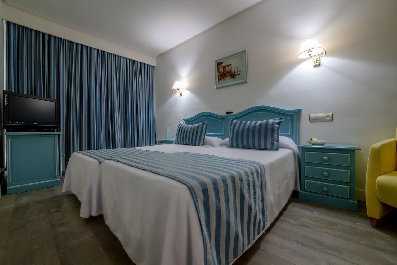 Hotel Villa De Laredo Fuengirola Dış mekan fotoğraf