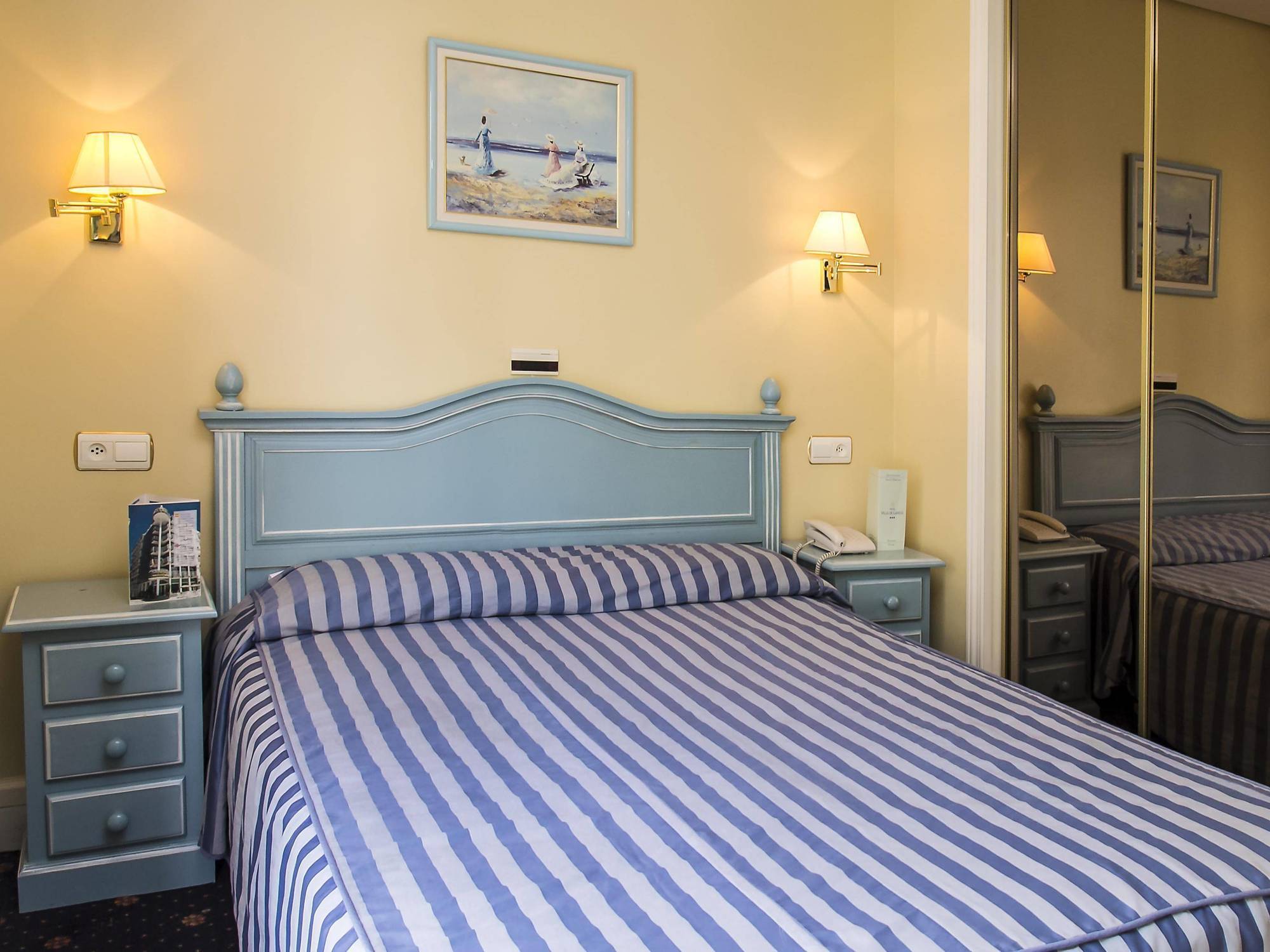 Hotel Villa De Laredo Fuengirola Dış mekan fotoğraf